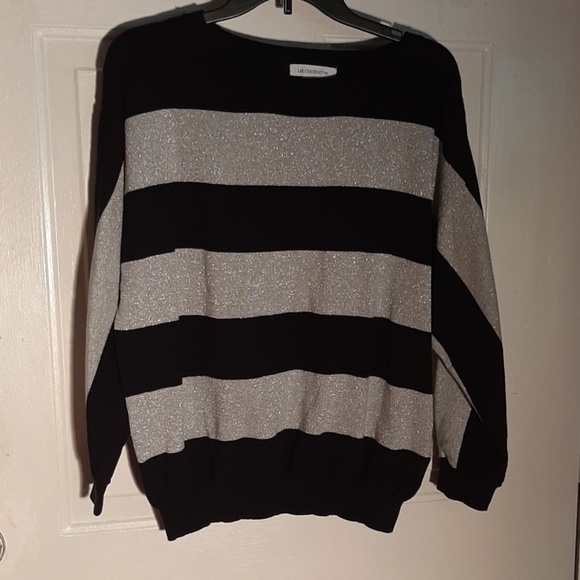 Liz Claiborne Tops - 3/$19 Liz Claiborne Metallic silver & black strip